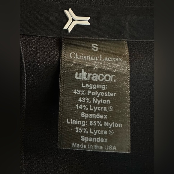 NWOT.  Christian Lacroix X- Ultracor Leggings Size Small - Picture 10 of 13
